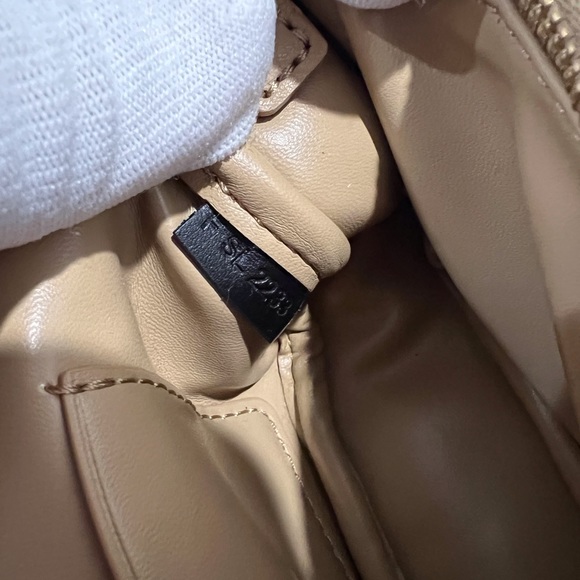 MARC JACOBS The Teddy J Marc Mini Crossbody Bag in Caramel with Chain Link - Picture 12 of 14